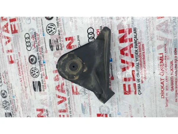 3C1823755C | Sol Kaput Menteşe Kapağı | VW CC, Passat VAG