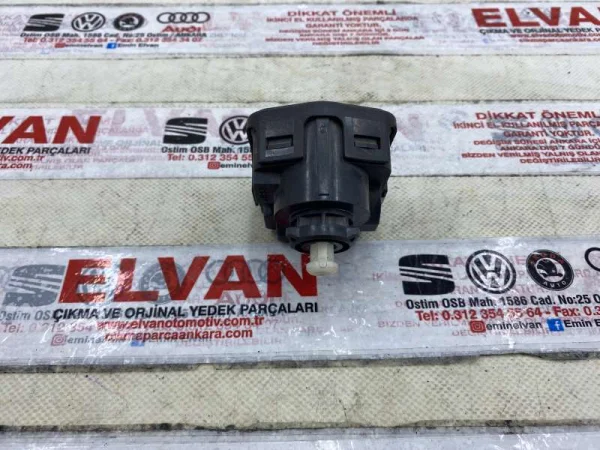 1H0941295E | Far Ayar Motoru | VW Golf, Passat, Transporter - Audi 80 Serisi VAG