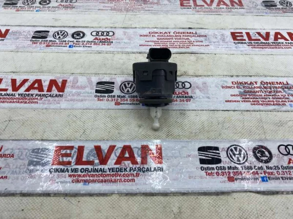 8L0941295B | Far Yükseklik Ayar Motoru | Audi A3, S3 - Skoda Citigo VAG