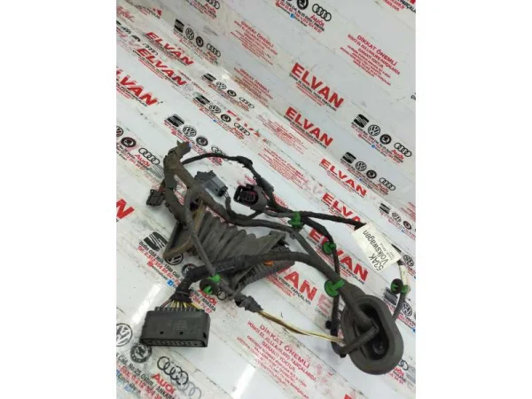 1K0959843G | Fan Davlumbazı VAG