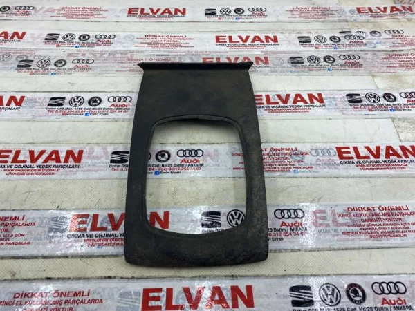 4B0864261BQ | Audi A6 Vites Körüğü VAG