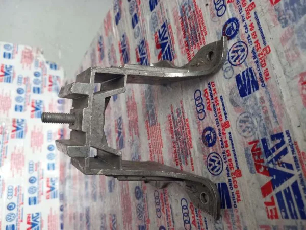 1137156N | Sağ Üst Motor Takozu VAG