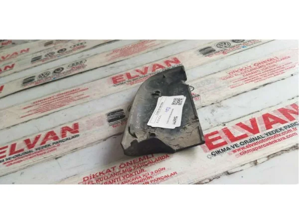 7E1857604 | Sağ Dış Dikiz Aynası Alt Kapağı | VW Caddy, Transporter VAG