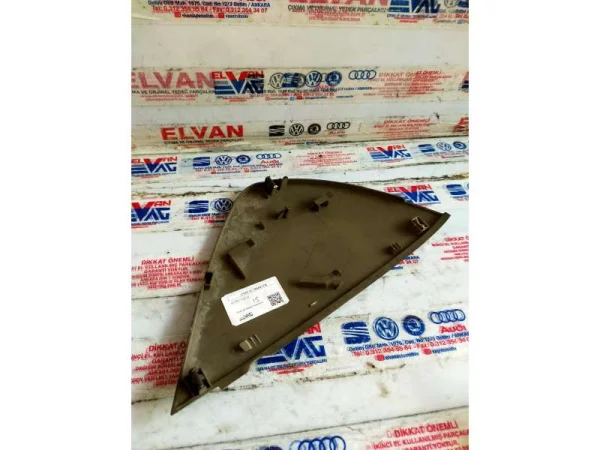 3C1858217B | VW Passat Torpido Yan Kapağı VAG