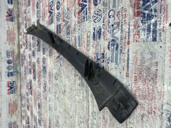3C0868238 | VW Passat Ön Sağ Göğüs Çıtası VAG