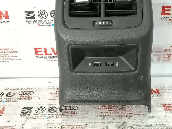 5Q0035726C | USB Portu | VW Caddy, CC - Seat Alhambra, Leon - Skoda Fabia, Octavia VAG