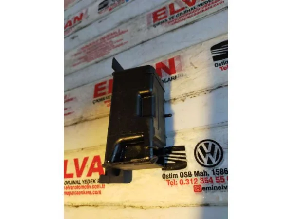 4G8857405A | Arka Sol Kapı Küllüğü | VW Touareg - Audi A6, A7, Q7 VAG