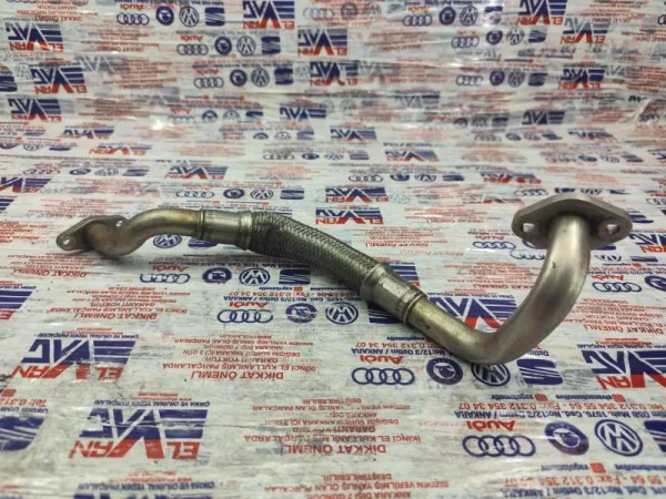 06F145735D | Turbo Yağ Dönüş Borusu | VW Eos, Golf - Audi A3, TT - Seat Altea, Leon VAG