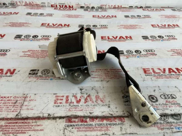 5C6857807D | VW Jetta Arka Orta Emniyet Kemeri VAG