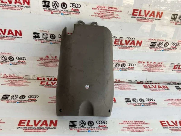 4F0953516E | Direksiyon Alt Trim Paneli VAG