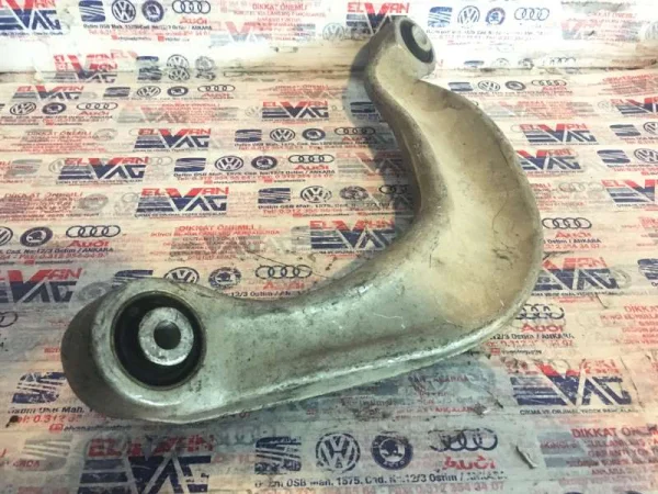 8K0505324H | Arka Sağ Üst Rotilli Kol | Audi A4, A5, A6, A7, A8, Q5 VAG