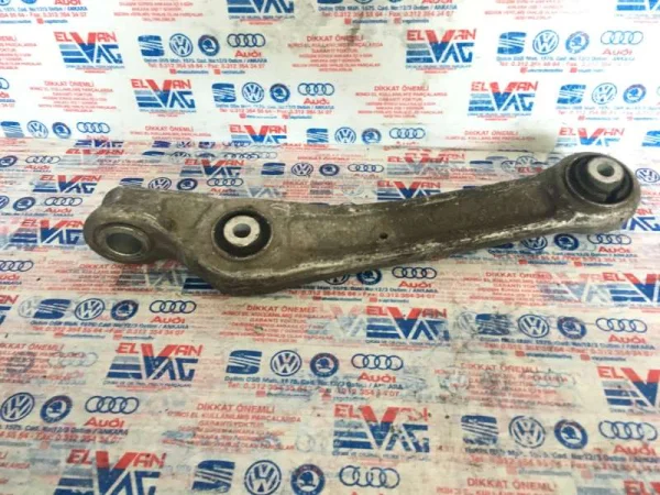 8W0407155A | Sol Ön Salıncak VAG