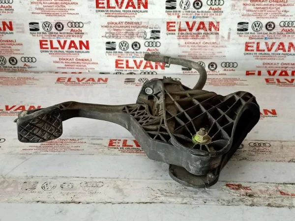 1T1721059AL | Debriyaj Pedalı VAG
