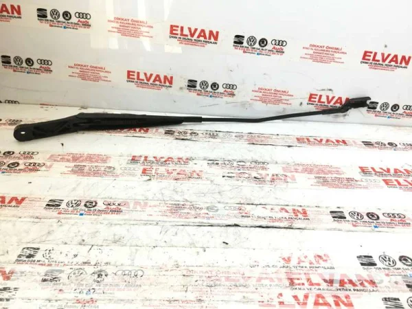 5GM955410 | VW Golf Sağ Ön Silecek Süpürge Kolu VAG