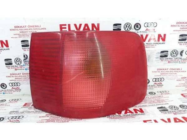 4A5945218B | Sağ Dış Stop Lambası | Audi 100 Serisi, A6, S6 VAG