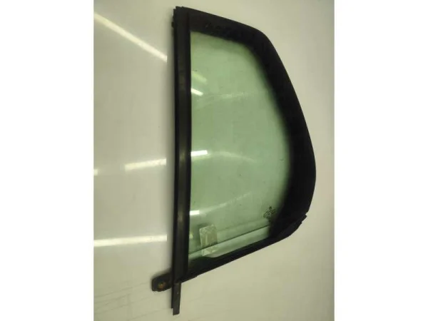 5K6845213E | VW Golf Sol Arka Kelebek Camı VAG