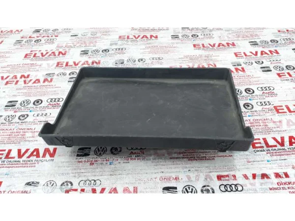 5F1857563A | Seat Leon Güneşlik VAG