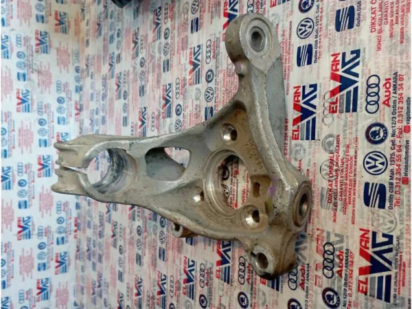 5Q0407258A | Sağ Taşıyıcı VAG