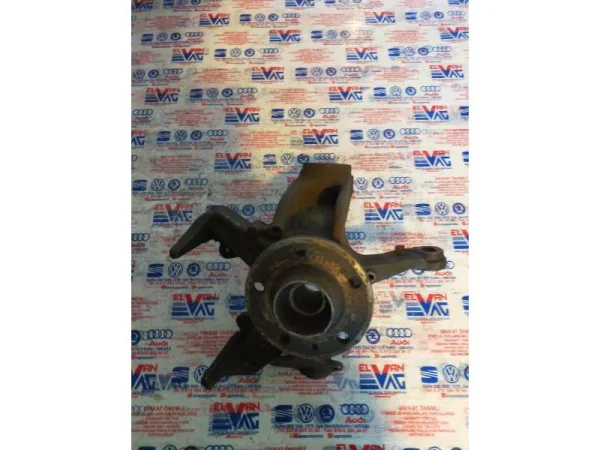 6Q0407255R | VW Polo Ön Sol Aks Taşıyıcısı VAG