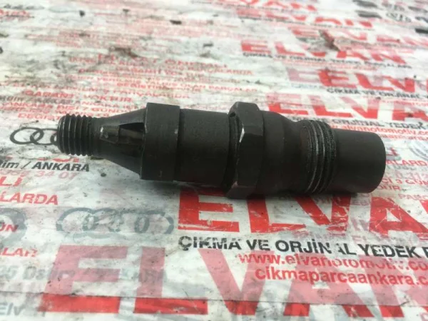 028130201B | Enjektör | VW Golf, Jetta, Passat - Audi 80 Serisi - Seat Cordoba VAG