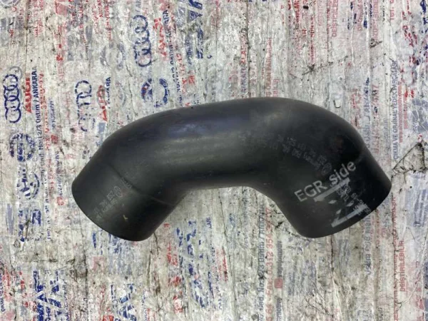 04L131521AE | EGR Bağlantı Borusu | VW Golf, Polo - Audi Q2, Q3 - Seat Leon, Tarraco VAG