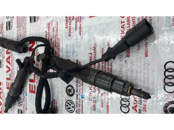 038130202C | Enjektör | VW Golf, Jetta, Polo - Seat Ibiza - Skoda Fabia, Octavia VAG