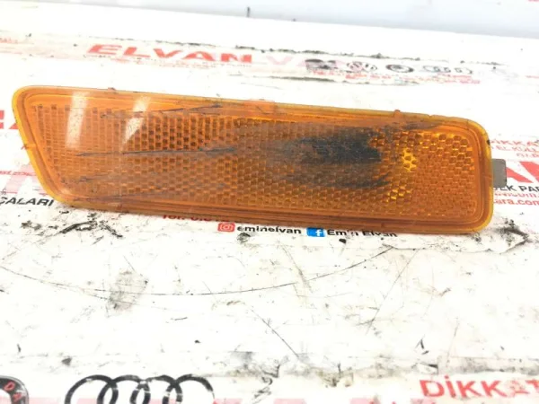 1K9945072 | Sağ Ön Tampon Sinyali | VW Golf, Jetta VAG