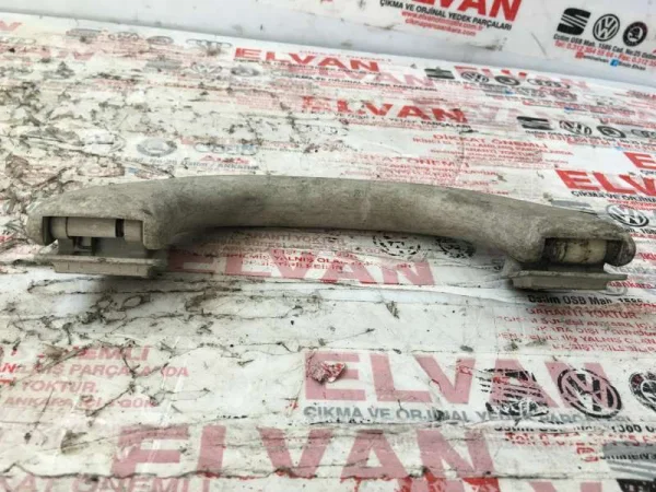 6N0857607T | Katlanır İç Tavan Tutamağı | VW Bora, Golf, Jetta, Polo VAG