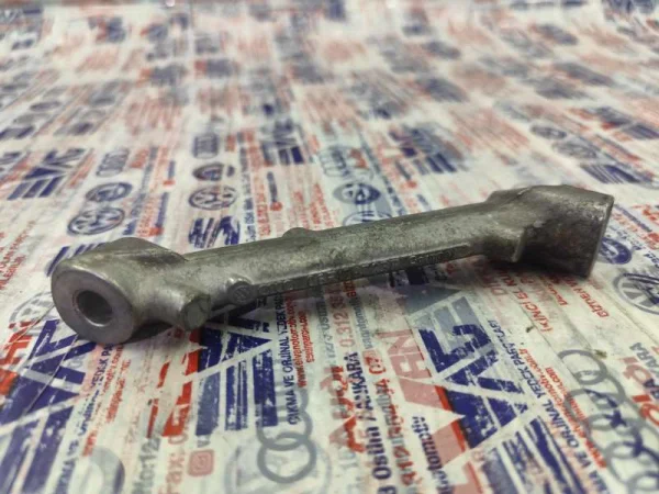 06F129723F | Emme Manifold Braketi | VW Eos, Golf - Audi A1, A3 - Seat Altea, Leon VAG