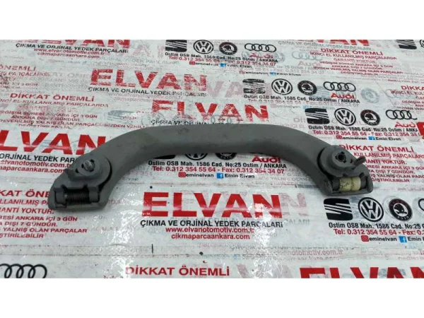 8D0857607B | İç Tavan Tutamağı VAG