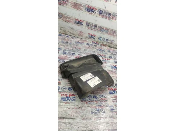 7H0858565B | VW Transporter Direksiyon Üst Kaplaması VAG