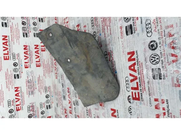 5C6854856 | VW Jetta Arka Çamurluk Davlumbaz Kapağı VAG