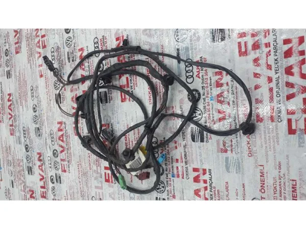 3C5971147F | VW Passat Bagaj Kapağı Kablo Tesisatı VAG