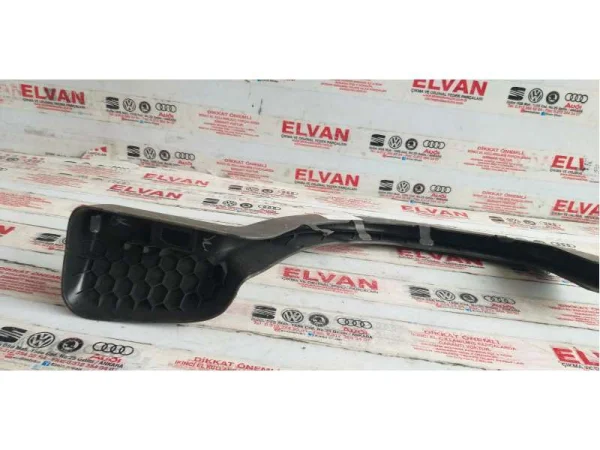 5C6877363 | VW Jetta Sol Bagaj Kapak Menteşe Kablo Kanalı VAG