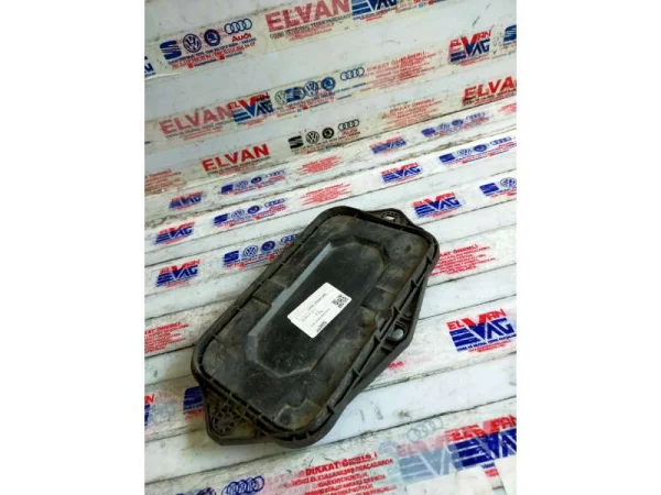 1K0941369 | Beyin Kutusu Kapağı | VW Caddy, Eos, Golf - Audi A3, TT - Skoda Octavia VAG
