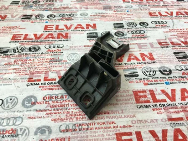 5E1863144 | Skoda Octavia Göğüs Kalorifer Bağlantı Braketi VAG
