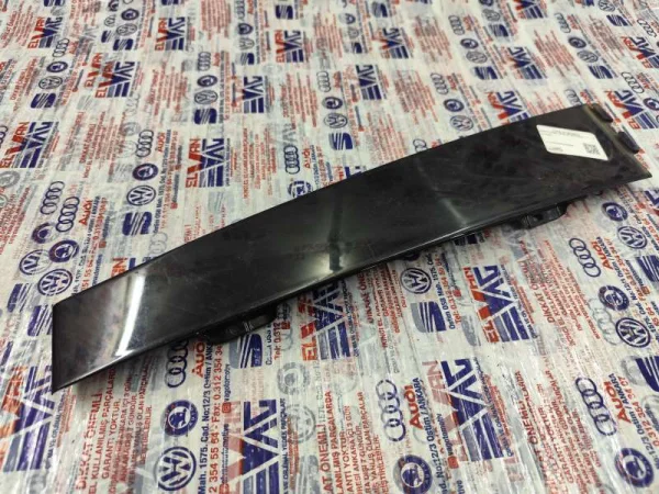 3C0839902 | Sağ Arka Kapı Dış Direk Sacı VAG