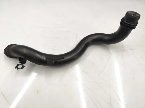 04L121071G | Audi A4 Su Borusu VAG