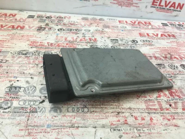 8R0907364B | Süspansiyon Beyni | Audi A4, A5, Q5 VAG