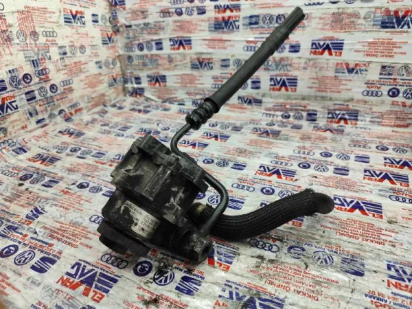 4F0145155P | Audi A6 Hidrolik Direksiyon Pompası VAG