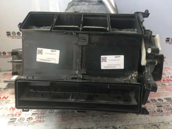 5Q1820005R | Kalorifer Kazanı VAG