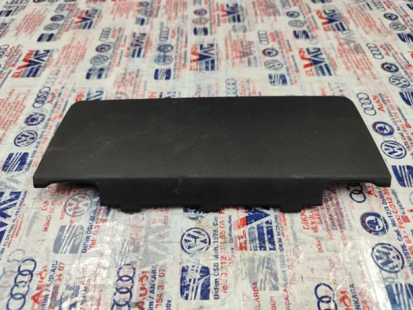 6R0857506A | VW Polo Sigorta Kutusu Kapağı VAG