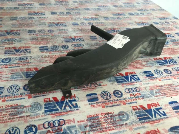 1T1819151A | Sol Ön Ayak Havalandırma Kanalı | VW Caddy, Touran VAG