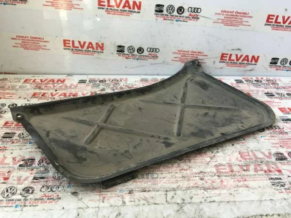 7H0805207A | VW Transporter Sol Silecek Tablası Kapağı VAG