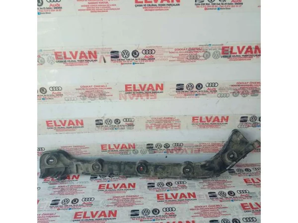 5E5807394 | Skoda Octavia Arka Sağ Tampon Bağlantı Braketi VAG