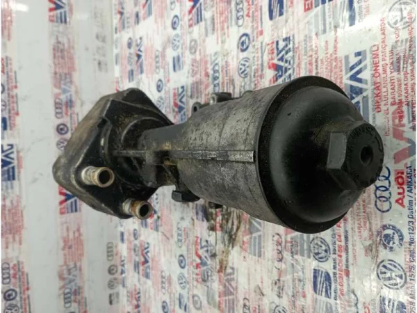 045115389H | Yağ Filtre Kütüğü | VW Caddy, Eos - Audi A3, A4 - Seat Altea, Leon VAG
