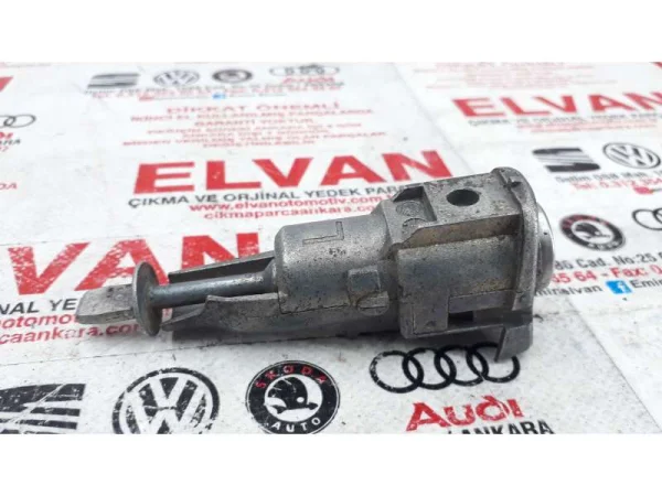 1Z0837167C | Sol Kapı Kilit Silindiri VAG