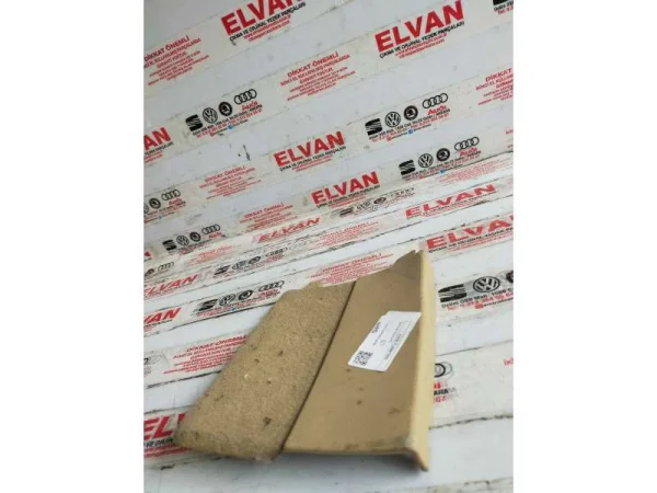 7L6867655 | Sol Bagaj Stop Kapağı VAG