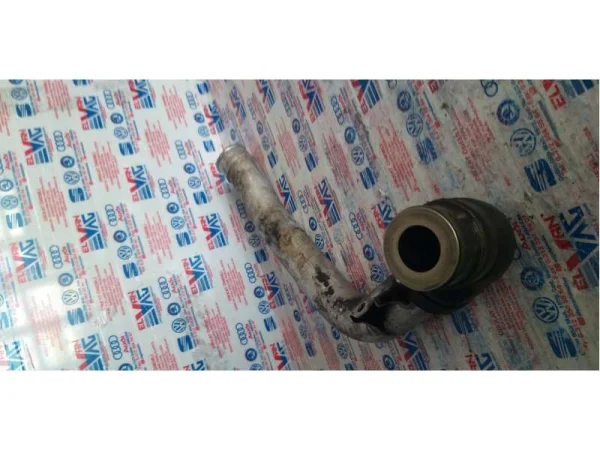 7M3145795A | İntercooler Hortumu VAG