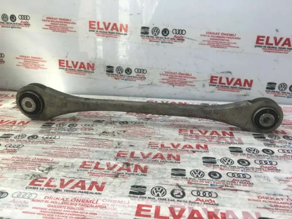 4M0501531Q | Arka Üst Salıncak VAG